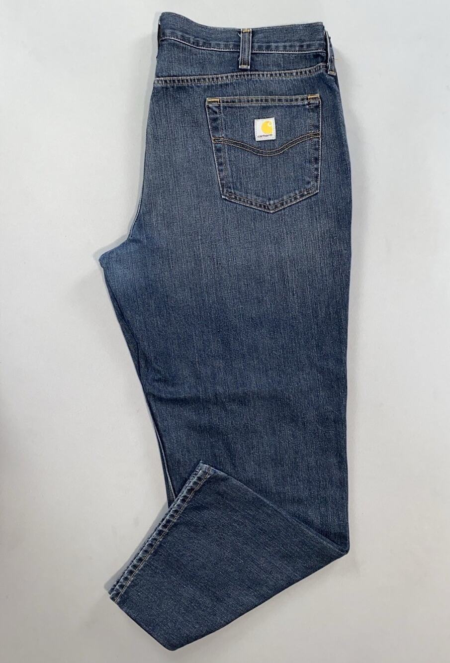 Carhartt BD1483-M Men's Relaxed Fit 5-Pocket Denim Jeans. Medium Wash, 42X30 GUC